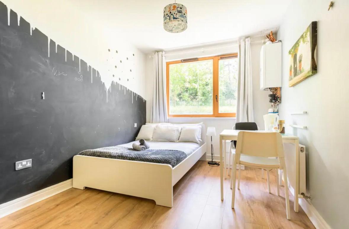 Spacious Room With Relaxing View Dublin Luaran gambar